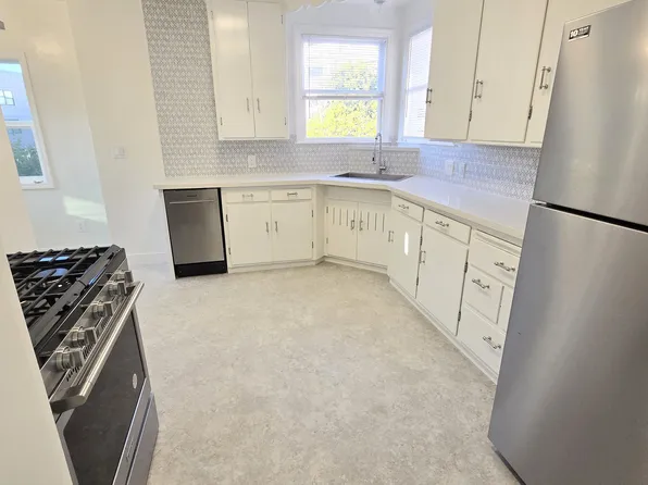 711 Washington Ave, Albany, CA 94706