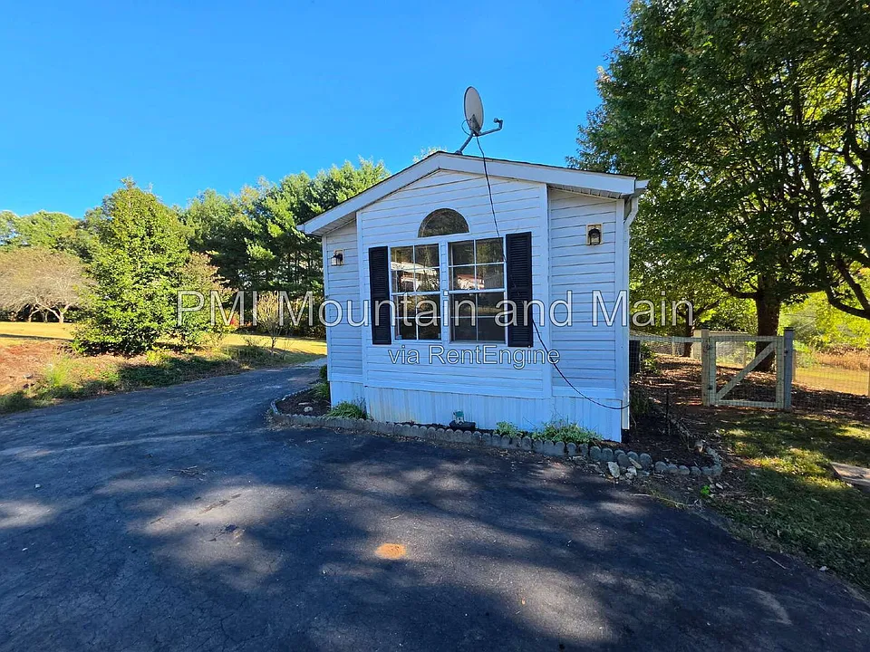 11 Delta Loop
