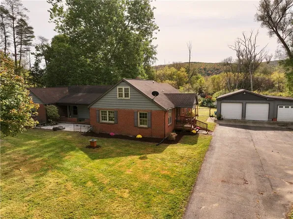 27 E Tioga St, Spencer, NY 14883