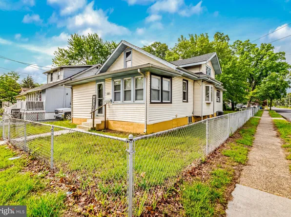 1200 Hessian Ave, National Park, NJ 08063