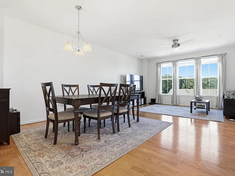 41528 Horse Chestnut Ter — Photo 12