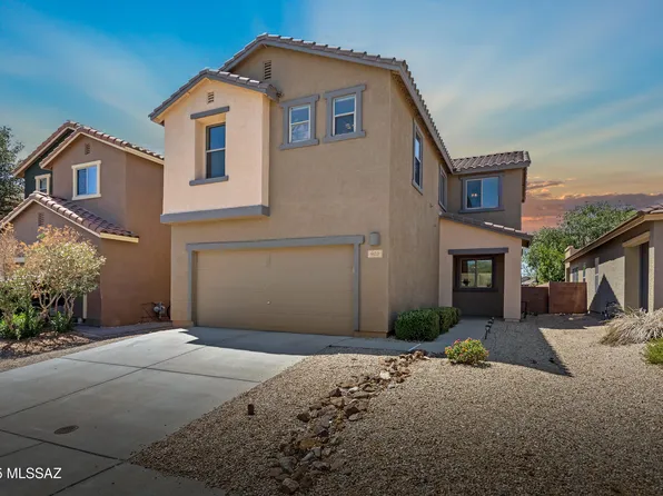 910 E Burkett Pl, Sahuarita, AZ 85629