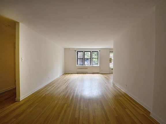 4th image of 3801 Hudson Manor Ter APT 2J