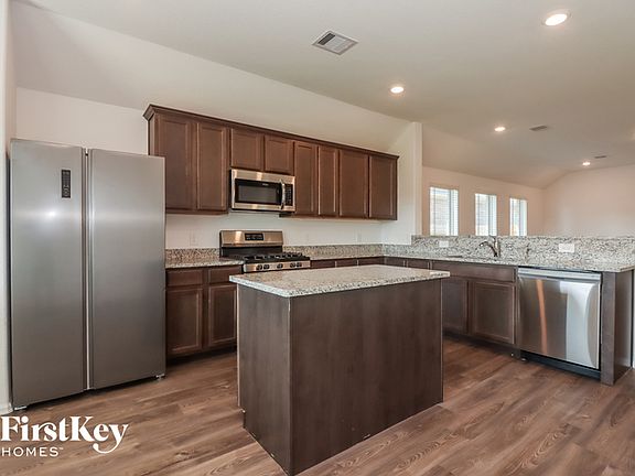5th image of 22143 Juniper Crossing Dr