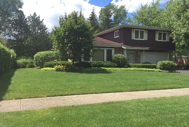 1st image of 60 Eastwood Dr