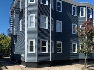 91 Ridge St, Providence, RI 02909