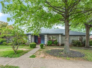 1108 Bellmont Ct, Bedford, TX 76022