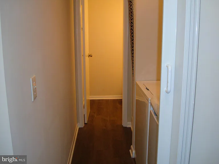 204 Cameron St — Photo 10