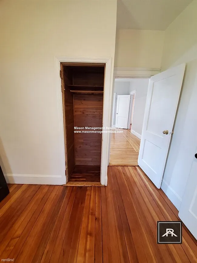 3 bed, 1.0 bath, $3,100 — Photo 4