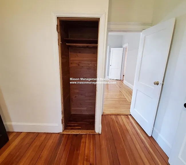 21 Arden St #1 — Photo 4