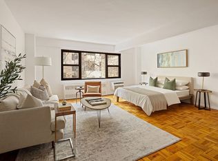 335 E 51st St APT 3H, New York, NY
