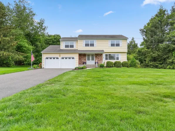 31 Elizabeth Street, Shelton, CT 06484