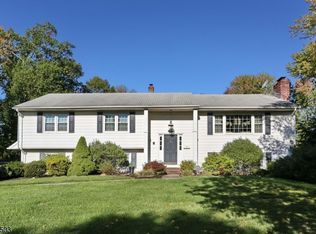 366 Dunham Pl, Glen Rock, NJ 07452