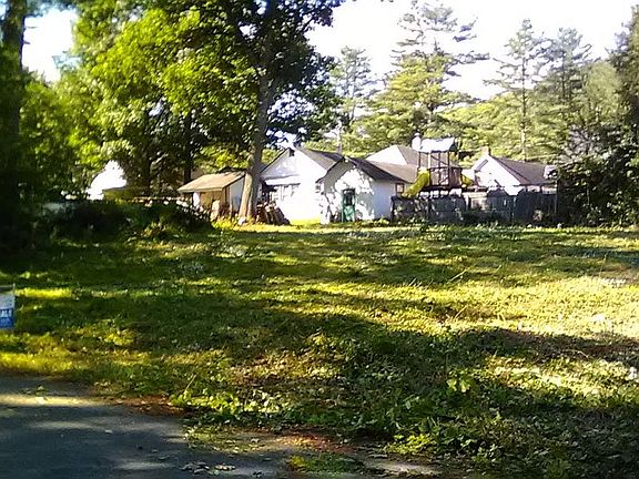 2nd image of 0 Avenue Of Pines