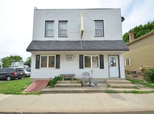 105 Division St, Cobb, WI 53526