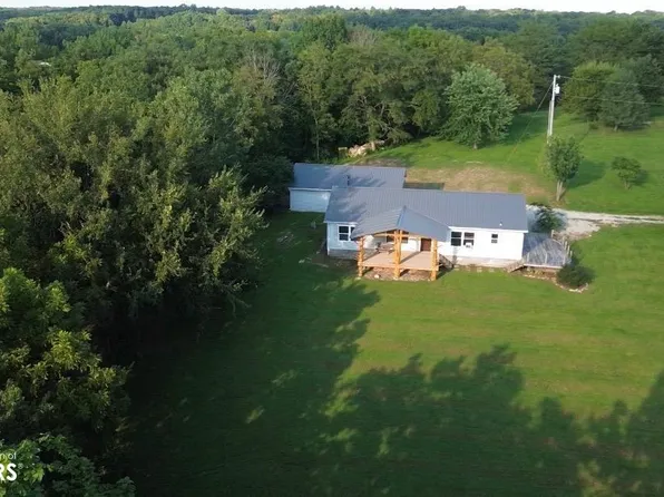 2781 Highway 27, Donnellson, IA 52619