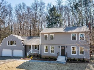 6 Russett Rd, Newtown, CT 06470