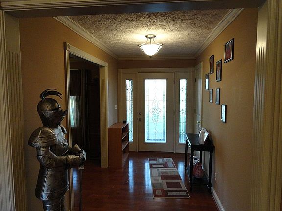 5th image of 107 Kensington Way