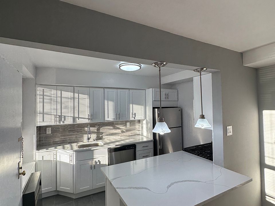 1st image of 58-48 193rd St #1