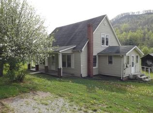 739 Canton Rd, Blackwater, VA 24221