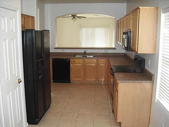 3rd image of 3625 S 91st Ln