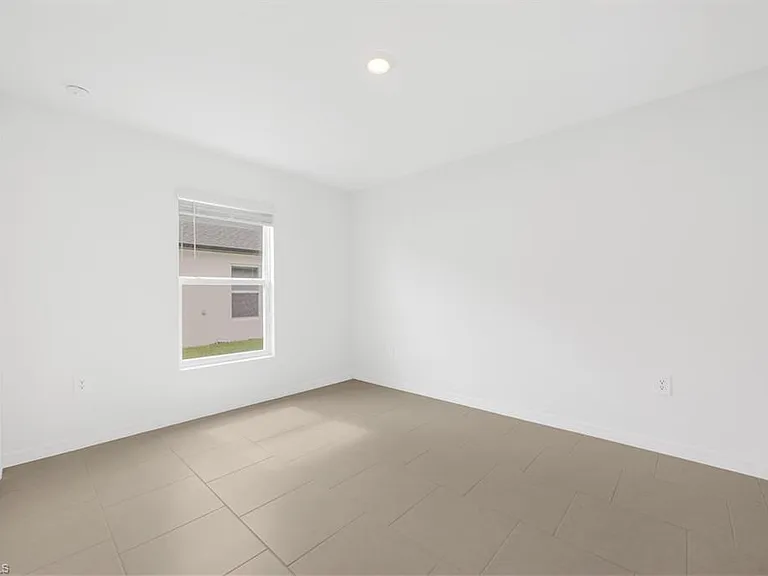 17158 Pompeii Way — Photo 8