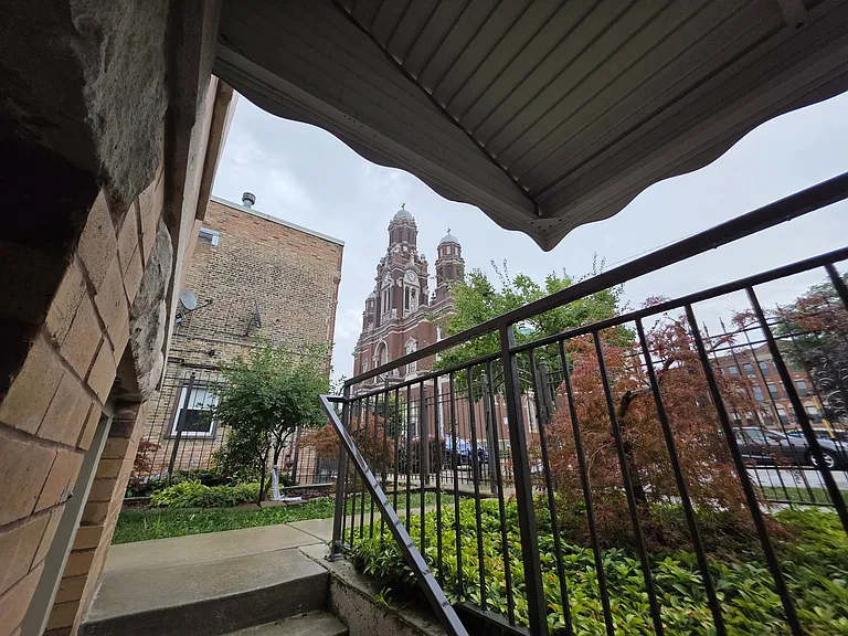 3648 W George St #G — Photo 14