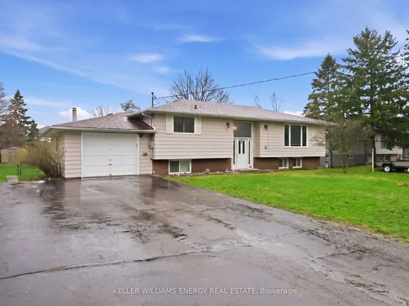 15 Westmore St, Clarington, ON L1E 2H8