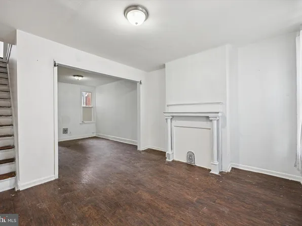 3341 Potter St, Philadelphia, PA 19134
