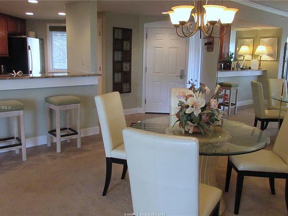 4th image of 65 Ocean Ln APT 102