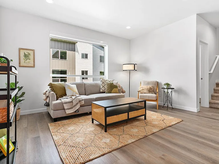 Sorrell Townhomes — Photo 19