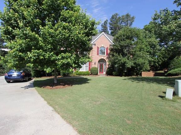level/ side entry garage