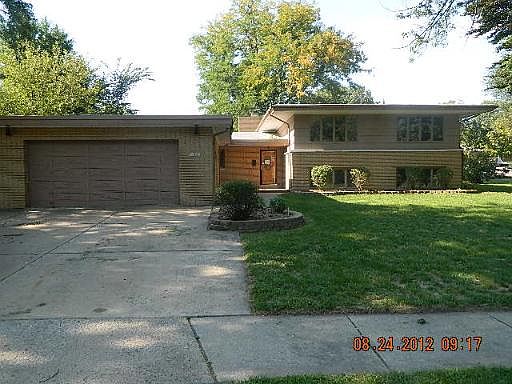 1st image of 113 Forestdale Park