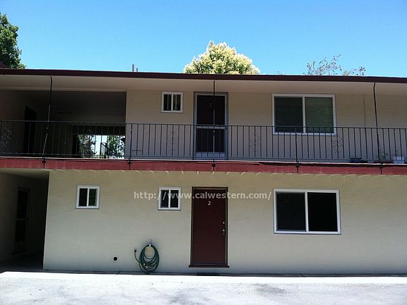 3rd image of 1030 W Olive Ave APT 2