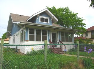 223 Oxford St N, Saint Paul, MN 55104