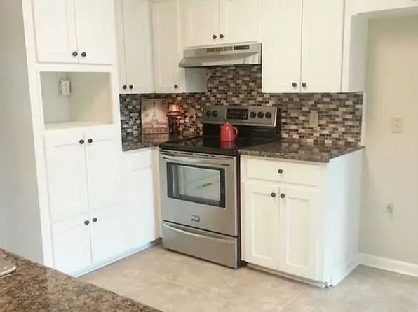 535 Milam Dr, Conway, AR 72032