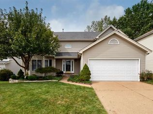 815 Ivy Trce, Ballwin, MO 63021