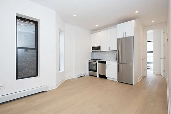 Rented by Abode Residential LLC | media 4