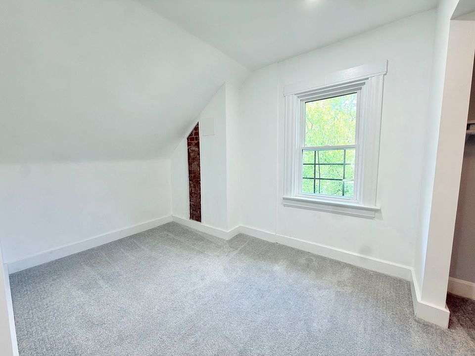 1st image of 2216 Burnet Ave Unit 1