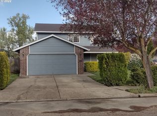 212 S Elva Dr, Newberg, OR 97132