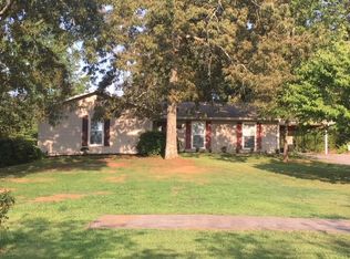 4020 Mountain Valley Rd, Decatur, AL 35603