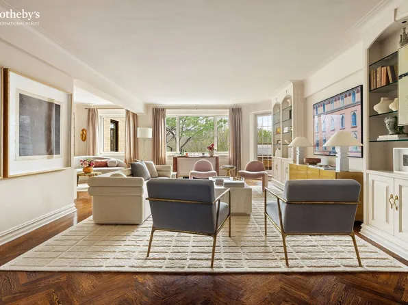 860 Fifth Avenue image 1 of 18