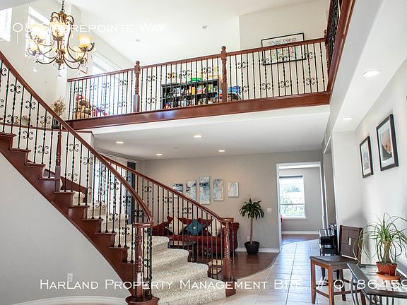 3rd image of 4208 Shorepointe Way