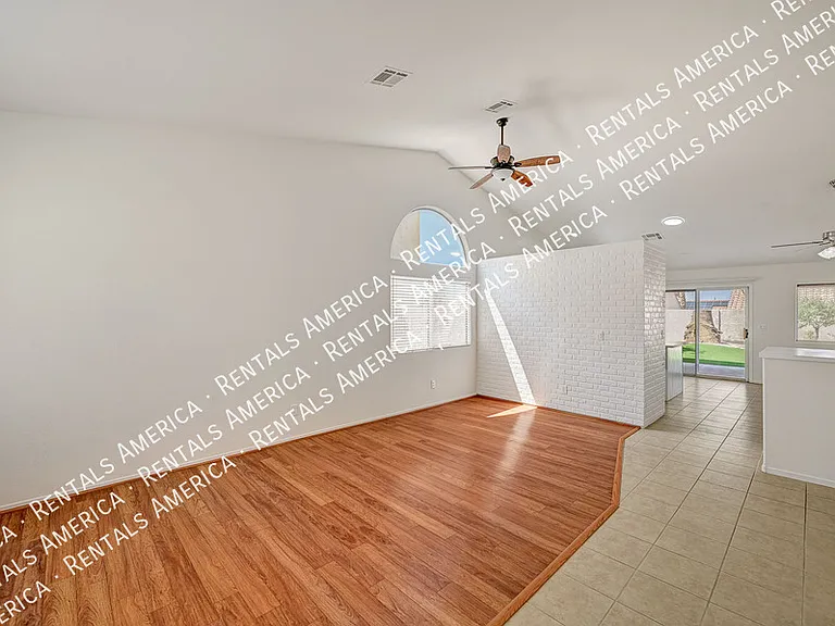 832 Seco Verde Ave — Photo 2