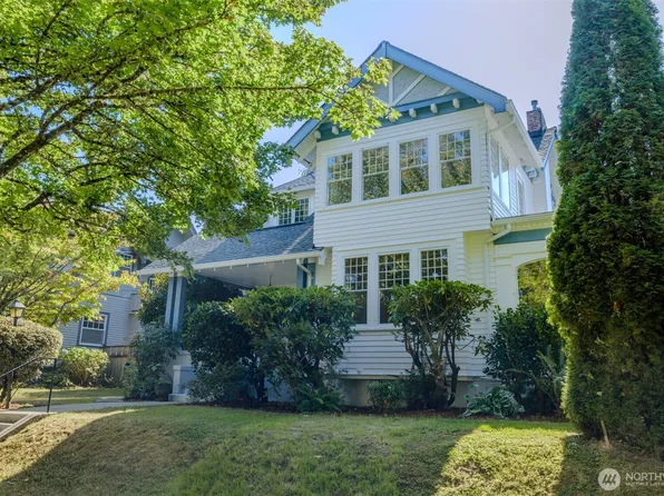 203 17th Avenue SW, Olympia, WA 98501