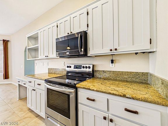 3rd image of 6640 Stubblefield Dr