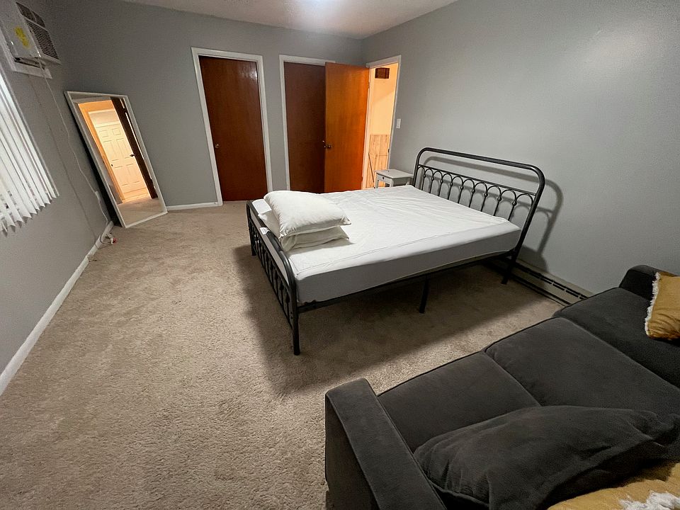 Furnished Living Area