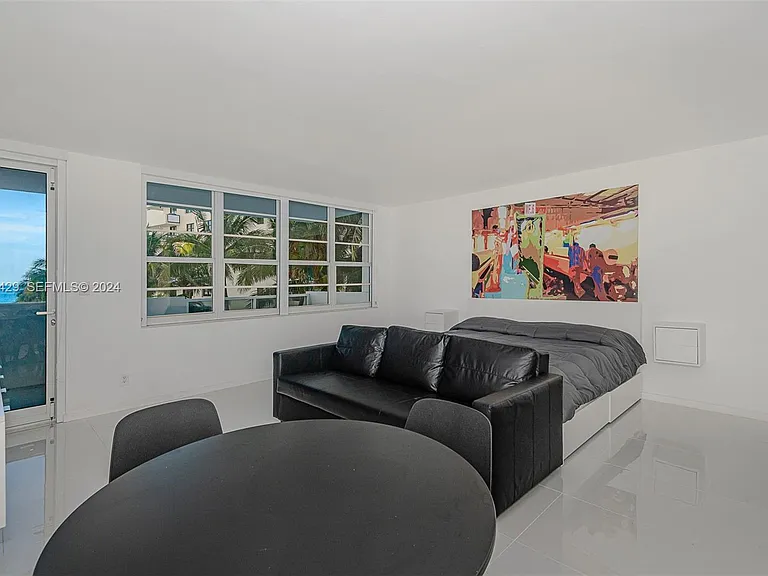 100 Lincoln Rd #519 — Photo 2