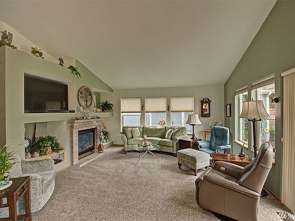 4th image of 8028 Kenton Ln SE