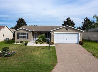 2579 Raintree Dr, The Villages, FL 32162